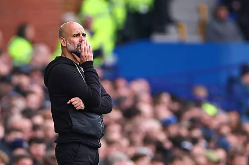 جواردويلا: إقالتي محتملة لو تكررت تجربة موسم السيتي مع ريال مدريد أو برشلونة