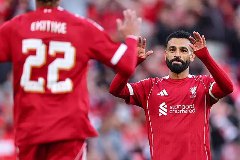 استعدادات ليفربول لمواجهة كريستال بالاس في درع الخير: صلاح و4 صفقات جديدة